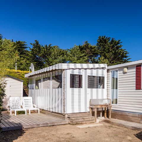 Stacaravan 6 personen - Classic XL | 3 slaapkamers | 6 pers. | Verhoogd terras
