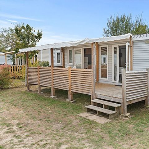 Stacaravan 6 personen - Premium | 3 slaapkamers | 6 pers. | Verhoogd terras