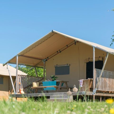 Safaritent 6 personen - Houten lodge 2 slaapkamers zonder sanitair