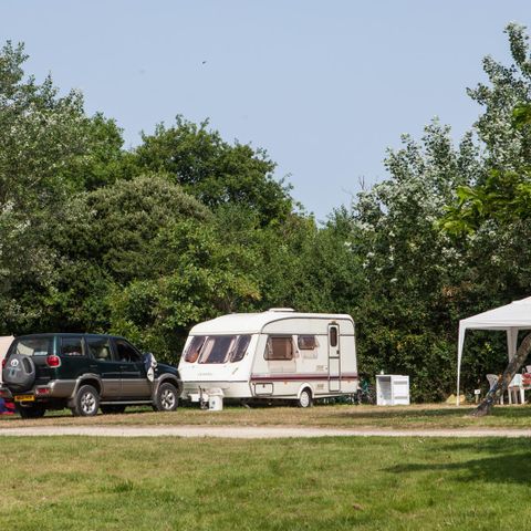 STAANPLAATS - Standaard 160-250m² CARAVAN OF TENT