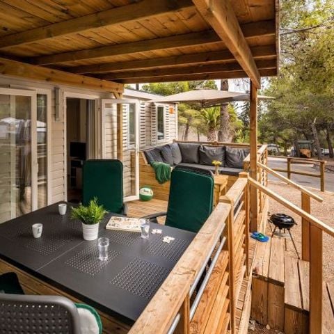 Stacaravan 6 personen - Homair stacaravans op camping La Guyonnière Premium | 3 slaapkamers | 6 pers | Terras Lounge | Airconditioning