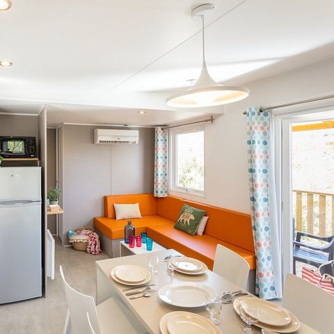 Stacaravan 6 personen - Homair stacaravans op camping La Guyonnière Premium | 3 slaapkamers | 6 pers | Terras Lounge | Airconditioning