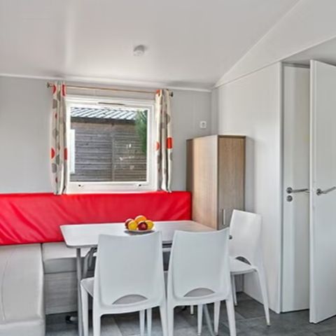 Stacaravan 6 personen - Stacaravan | Klassiek | 3 Slaapkamers | 6 Pers. | Terras met verhoging, niet overdekt