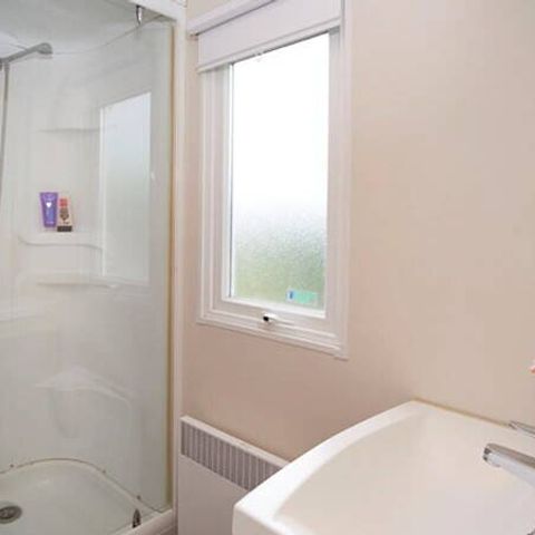 Stacaravan 8 personen - Stacaravan | Classic | 3 slaapkamers | 6/8 pers. | Overdekt verhoogd terras (maximaal 6 volwassenen)