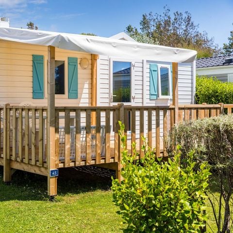 Stacaravan 6 personen - Klassiek | 2 Slaapkamers | 4/6 Pers | Verhoogd terras | 1 Badkamer | TV