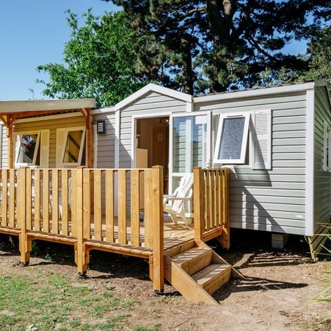 Stacaravan 6 personen - Stacaravan | Klassiek | 3 Slaapkamers | 6 Pers. | Verhoogd terras | TV
