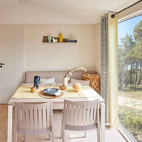 Stacaravan 6 personen - Comfort | 2 slaapkamers | 4/6 pers. | Eenpersoons terras | Airconditioning