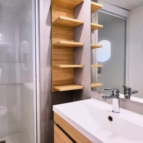 Stacaravan 6 personen - Gezellige stacaravan 4 kamers 6 personen Airconditioning