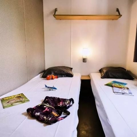 Stacaravan 6 personen - Gezellige stacaravan 4 kamers 6 personen Airconditioning