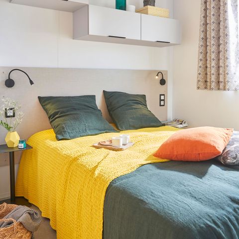 Stacaravan 4 personen - Premium 30 m² - 2 slaapkamers (beddengoed en handdoeken inbegrepen) - halfoverdekt terras