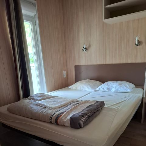 Chalet 6 personen - Chalet Premium 34m² (3 slaapkamers) + Airconditioning + Afwasmachine + Overdekt terras