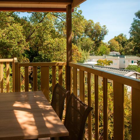 Stacaravan 5 personen - Klassiek | 2 Slaapkamers | 5 Pers. | Op palen | Enkel terras | Airconditioning.