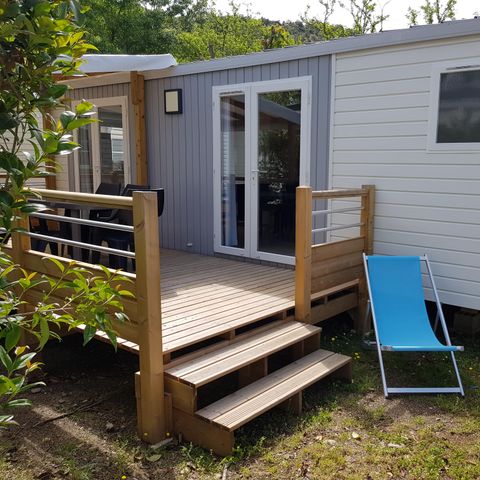 Stacaravan 5 personen - Stacaravan Premium 32 m² 2 kamers + terras 12m² halfoverdekt (9m²) + TV + airconditioning 4/5 pers