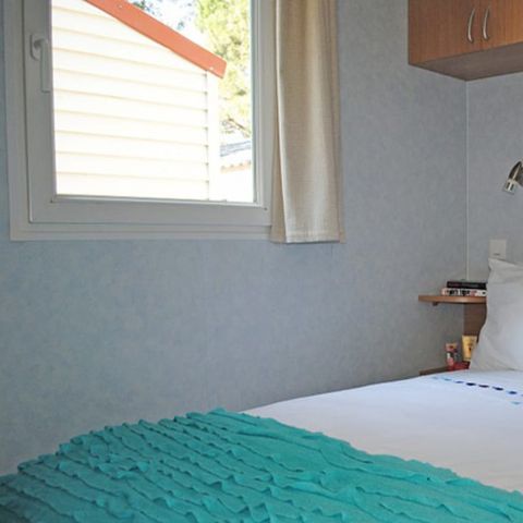 Stacaravan 5 personen - Classic | 2 slaapkamers | 5 pers. | Terras met verhoogd dak, niet overdekt | Airconditioning.