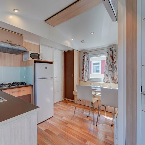 Stacaravan 4 personen - Stacaravan | Classic XL | 2 slaapkamers | 4 pers. | Overdekt verhoogd terras | Airconditioning.