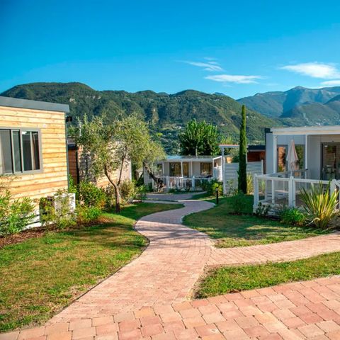 Weekend Glamping Resort - Camping Brescia - Afbeelding N°3