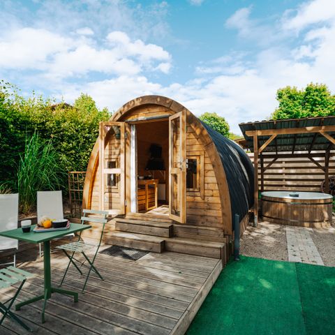UNIEKE ACCOMMODATIE 2 personen - POD + PRIVÉ JACUZZI - 1 slaapkamer