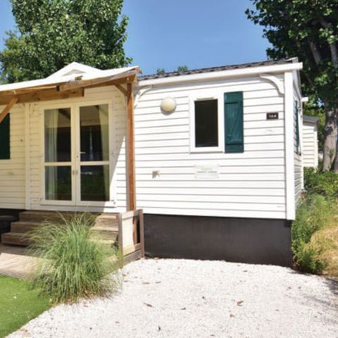 Stacaravan 8 personen - Klassiek | 3 Slaapkamers | 6/8 Pers. | Verhoogd terras | Airconditioning.