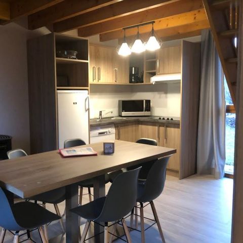 Chalet 8 personen - Vrije tijd TV - LV - LL - Bedlinnenpakket - BBQ - 2 badkamers