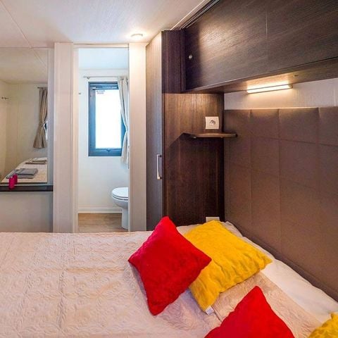 Stacaravan 6 personen - Stacaravan | Premium | 3 Slaapkamers | 6 Pers | Verhoogd terras | Airconditioning | TV