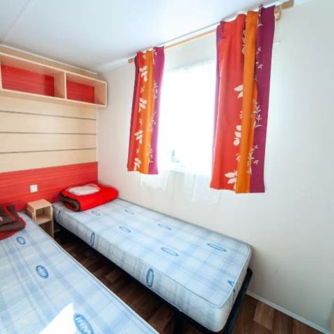 Stacaravan 4 personen - 3 Kamers 4 Personen Airconditioning + TV