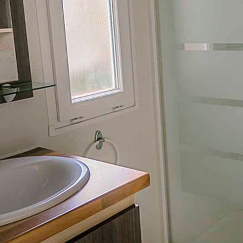 Stacaravan 5 personen - IRIS COMFORT