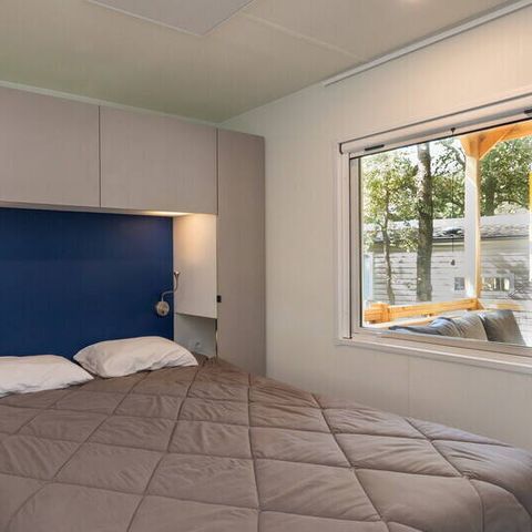 Stacaravan 6 personen - Stacaravan | Premium | 3 slaapkamers | 6 pers | Terras Lounge | Airconditioning | TV
