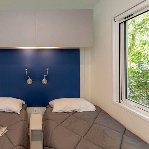 Stacaravan 6 personen - Stacaravan | Premium | 3 slaapkamers | 6 pers | Terras Lounge | Airconditioning | TV