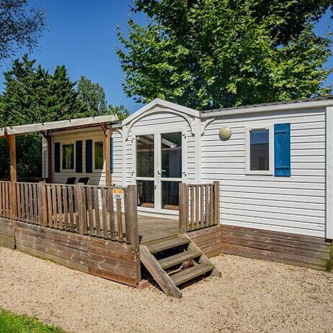 Stacaravan 5 personen - Klassiek | 3 Slaapkamers | 5 Pers. | Verhoogd terras