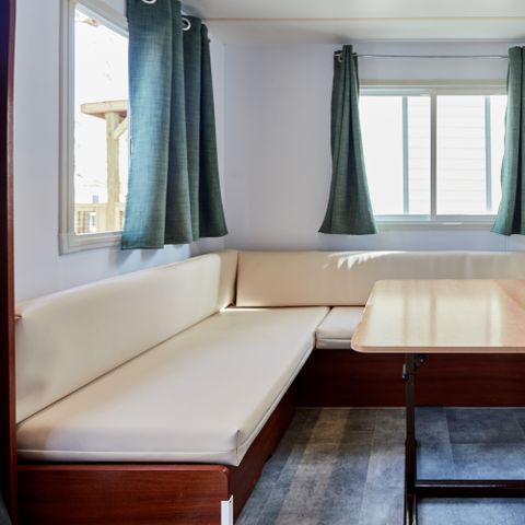 Bungalow 4 personen - Essentiële vlammen