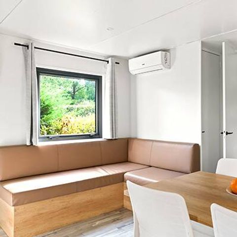 Stacaravan 4 personen - Mobile-home | Ultimate | 2 slaapkamers | 4 pers. | Single terras | Airconditioning | TV