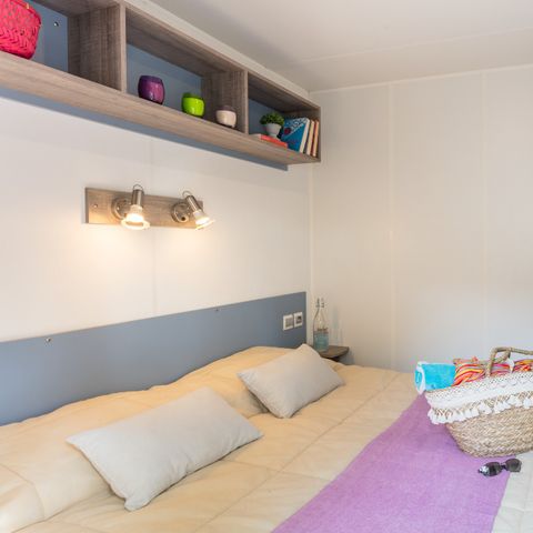 Stacaravan 6 personen - Comfort | 3 Slaapkamers | 6 Pers | Verhoogd terras | Airconditioning | TV