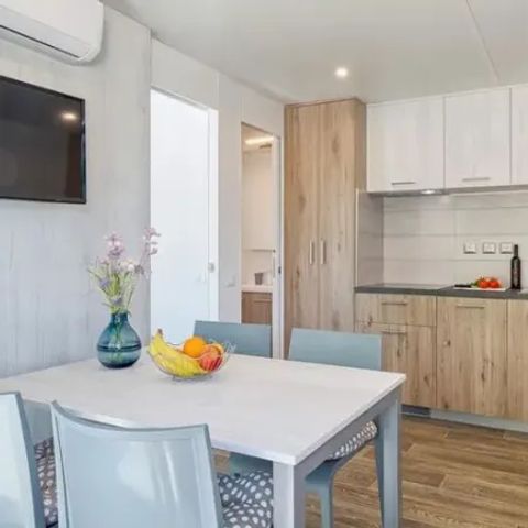 Stacaravan 5 personen - Premium 2 slaapkamers 2 badkamers
