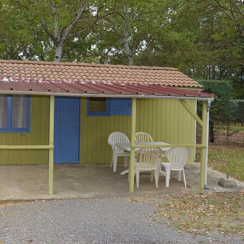 Chalet 4 personen - zonder sanitaire voorzieningen