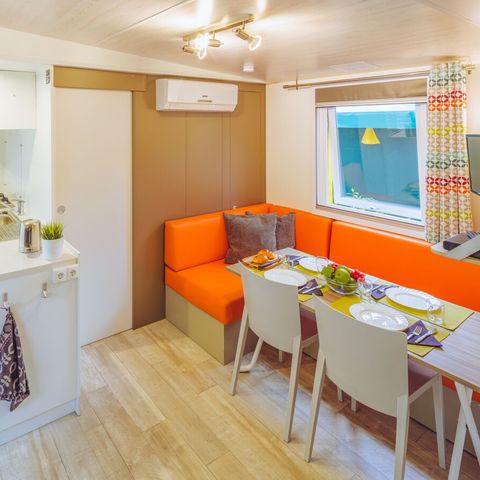 Stacaravan 7 personen - Premium Plus 3 kamers Lounge