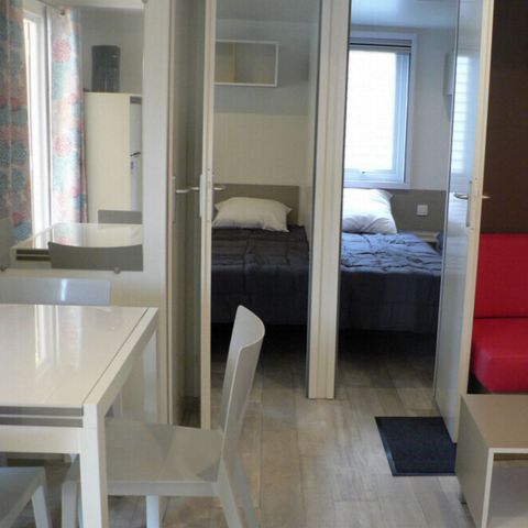 Stacaravan 8 personen - Premium TV 3 slaapkamers 31M2