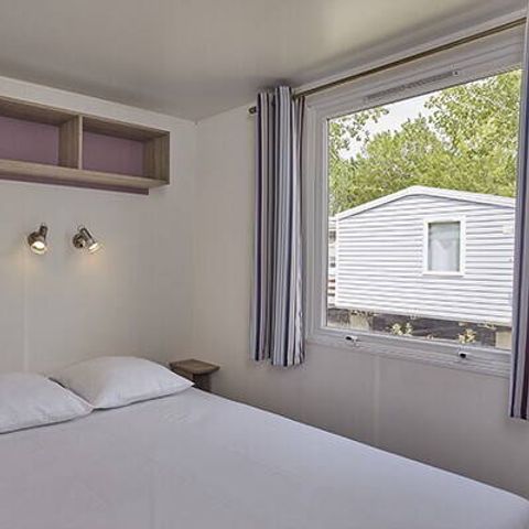 Stacaravan 6 personen - Comfort | 2 Slaapkamers | 4/6 Pers | Verhoogd terras | Airconditioning