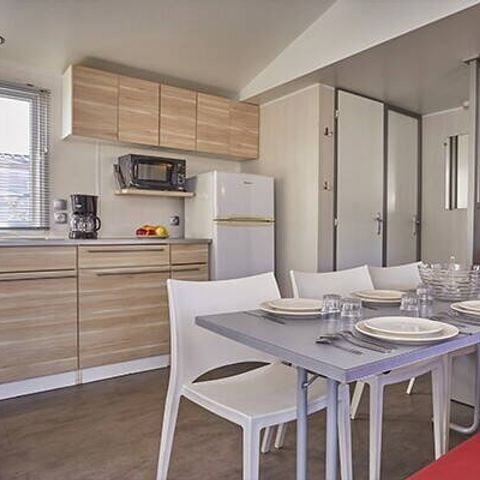 Stacaravan 6 personen - Stacaravan | Comfort | 3 Slaapkamers | 6 Pers | Verhoogd terras | Airconditioning | TV