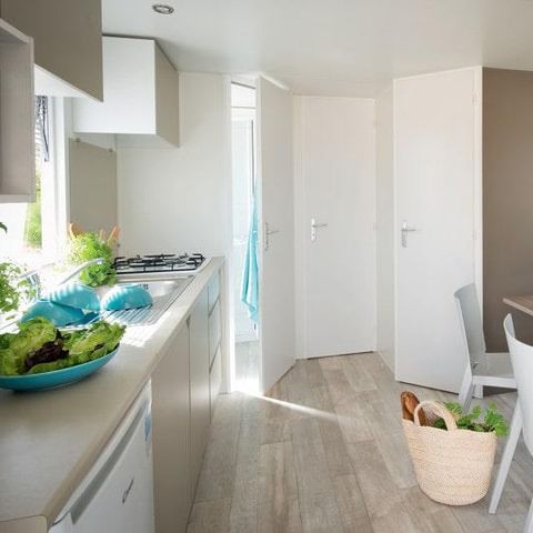 Stacaravan 4 personen - CANCUN - 2 Slaapkamers - ZATERDAG