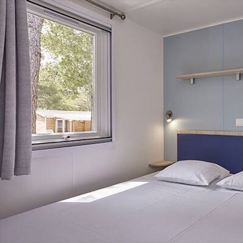 Stacaravan 4 personen - Mobile-home | Comfort | 2 slaapkamers | 4 pers | Verhoogd terras | 1 badkamer | Airconditioning | TV