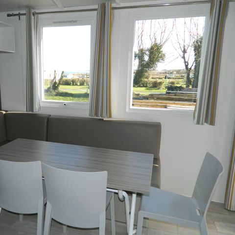 Stacaravan 6 personen - Comfort-stacaravan van 28 tot 31 m² (3 slaapkamers) + terras, voor 6/8 personen