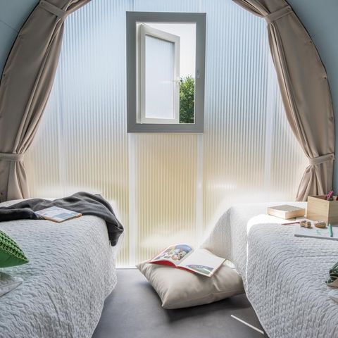 Bungalowtent 4 personen - CocoSweet 16 m² (2 slaapkamers) + terras, 4 personen