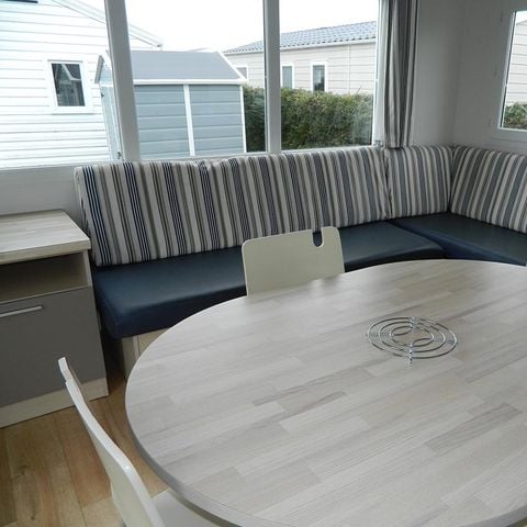 Stacaravan 6 personen - Standaard stacaravan van 32 m² (2 slaapkamers) + terras, voor 4/6 personen