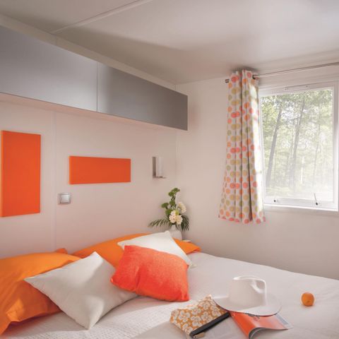 Stacaravan 2 personen - Comfort 18m² 1 kamer + halfoverdekt terras + TV