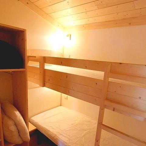 Chalet 4 personen - Bois Confort 24m² 2 kamers + overdekt terras + TV 4 pers