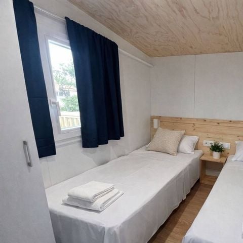 Stacaravan 6 personen - MH PLUS 2