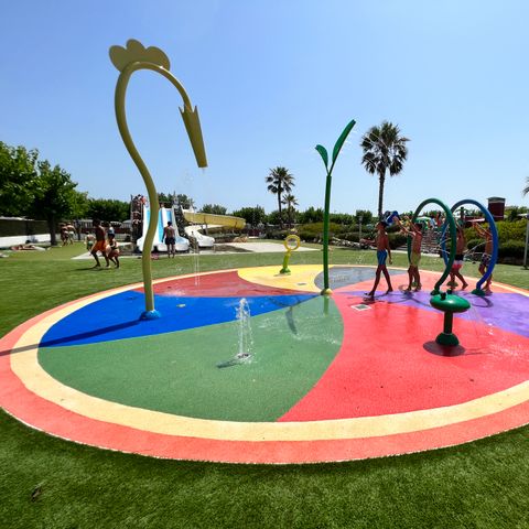 Camping Resort Els Pins - Camping Barcelona - Afbeelding N°4