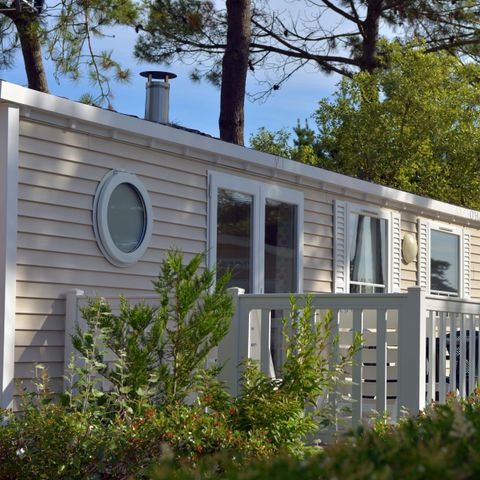 Stacaravan 4 personen - Cottage Confort 2ch. 4pers. -30m2 - Terras met parasol - SAM