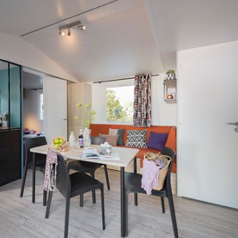 Stacaravan 4 personen - Cottage Confort 2ch. 4pers. -30m2 - Terras met parasol - SAM