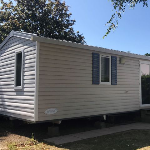 Stacaravan 4 personen - Loisir Confort 2bed. 4pers. - 25m2 Terras met parasol - DIM